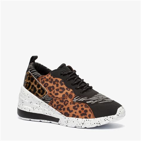 Schoenen met dierenprint voor dames online .